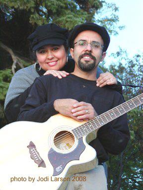 Cathy ‘n Abel Aim To Please Audiences as they Enjoy Performing