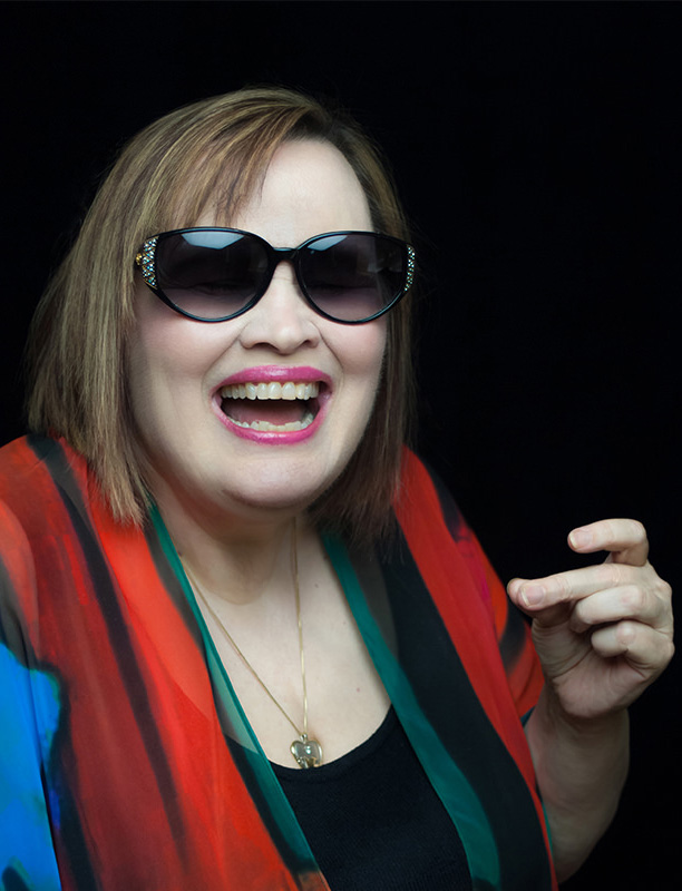 Diane Schuur Prepares for Her Show with the JazzMN Orchestra